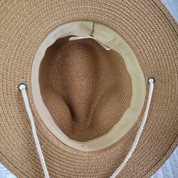 Straw sun hat - Picture 3 of 3